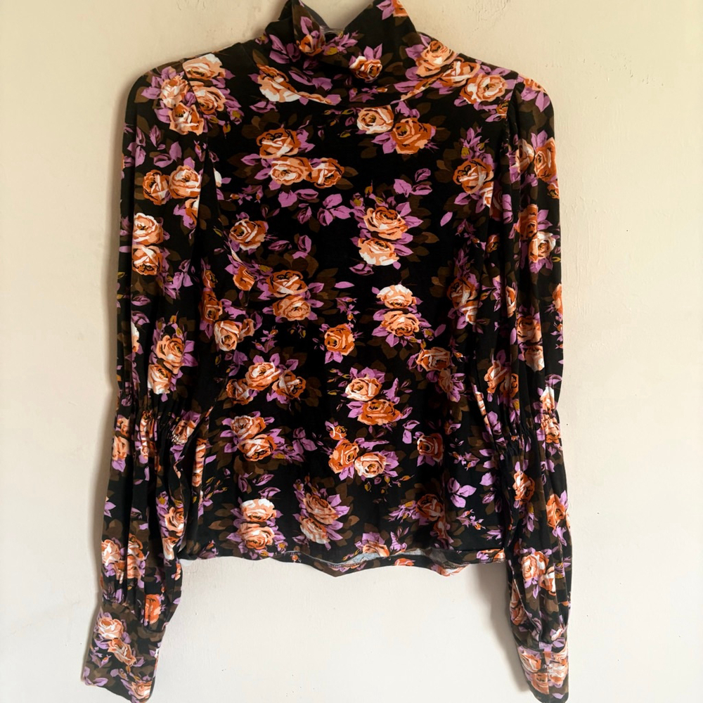 Anthropologie Floral Tiered-Sleeve
Turtleneck Blouse - Picture 12 of 15